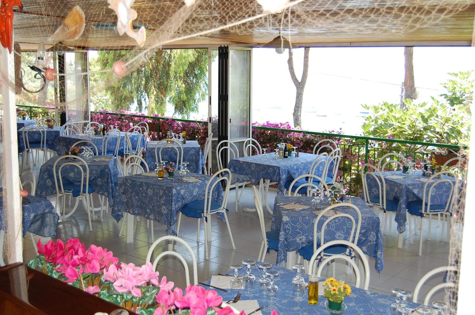 Camping Villaggio Nettuno Nerano Exteriér fotografie